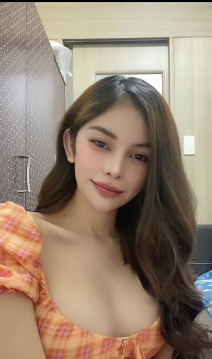 CARSHOW MODEL KIM (GFE)